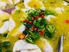 -椒香川流不息川菜馆(二七北路店)