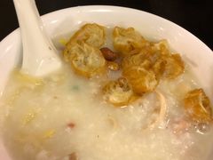 荔湾艇仔粥-伍湛记 · 广州老字号(龙津中路店)