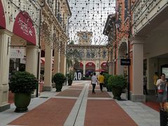 -佛罗伦萨小镇广佛名品奥特莱斯(疏港路店)