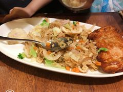 -玛格萝妮比萨屋(四平店)
