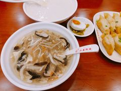 -小姜锅贴(凤凰街店)