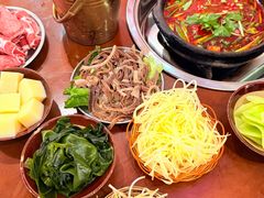 -黔有有贵州酸汤夺夺粉火锅(五味十字店)