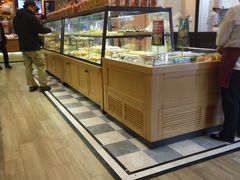 面包甜点陈列柜-味多美蛋糕(古城店)