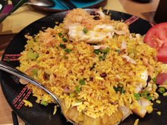 泰式菠萝海鲜炒饭-摩登有记·新派泰国菜(银钻广场店)