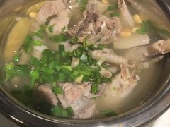 -手抄板凳江南菜(湖滨商业街店)