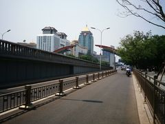 -建国门(地铁站)