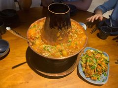 铜锅洋芋鸡-觅山云南菜(泊富ICITY店)