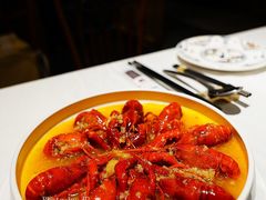 金汤蒜蓉小龙虾-小河盐帮·私家菜·烤鸭(三元桥·霄云路店)
