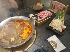 -湊湊火锅·茶憩(打浦桥日月光店)