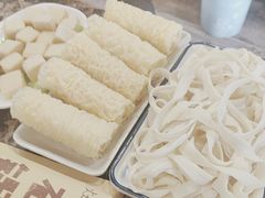 -灶知轩湘西石锅鱼(万佳广场店)