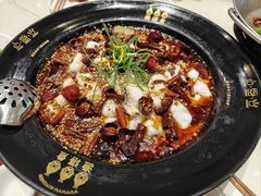 黑豆花水煮黑鱼-渔语鱼酸菜鱼新川菜(来福士店)