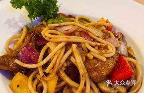 Black Pepper Beef Cubes Salsa Pasta