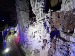 -泰安地下龙宫景区