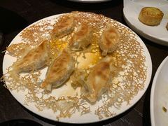 小龙虾锅贴-甄御•海鲜新青岛菜(麦岛店)