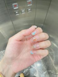 -UGIRL有个美甲