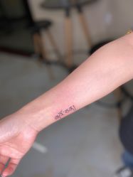 -V一刺青·纹身   穿孔    清洗