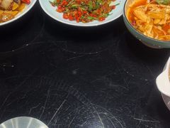 -川流不息·地道川菜·小龙虾(新松江路店)