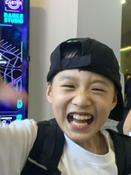 -CASTER跳舞俱乐部