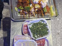 -钢管厂五区小郡肝串串香(滨江店)