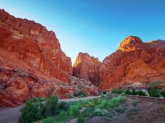 -天山神秘大峡谷