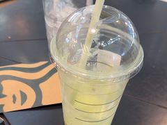 -星巴克(南京南站北夹层店)