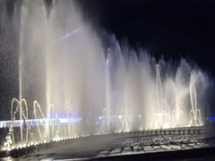 -东港音乐喷泉广场