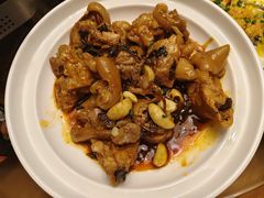 -钵家大院·地道湖北菜(江夏·大花岭店)