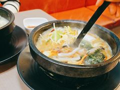 -灵芝妹子海鲜米线(瓦房店新玛特店)