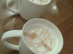 -星巴克臻选(北京银泰店)