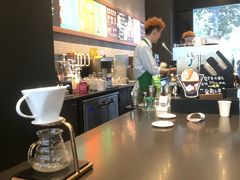 -星巴克(杭州湖滨银泰E区店)