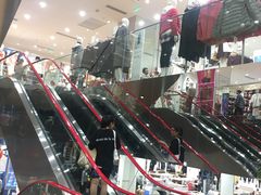 -优衣库(深圳万象天地旗舰店)