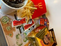 -麦当劳(杭州西湖银泰百货店)