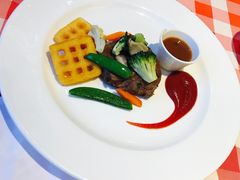牛排-卡本妮法餐厅·北京和平宾馆