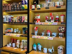 零售区-星巴克(虹口运动loft店)