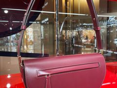 -BURBERRY(上海港汇恒隆广场店)