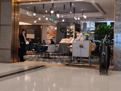 -港丽餐厅(来福士店)