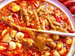 -肥小宝·金牌油焖大虾(襄阳龙虾地标店)