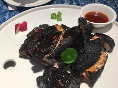 秘制酱黑鸭-晶泽丽琅·鱼鲜川菜(川师店)