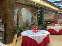 -鹊华居·地道鲁菜·海鲜·融合味(大明湖店)