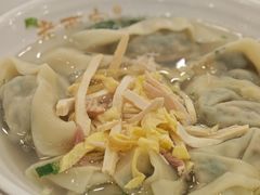 荠菜鲜肉三丝馄饨-老西白点心店