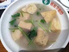 -老天桥酱肉烧饼夹肘子(天桥店)
