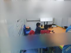 -童程童美·信息学竞赛·乐高机器人编程(长宁来福士校区)