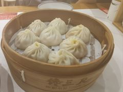 -馋三尺蟹粉小笼(人民广场店)