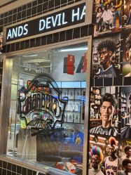 -Devilhands Barbershop男士理容店