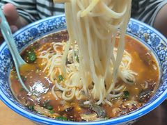 -东大桥小国抻面烧烤(长通路店)