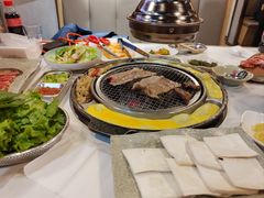 -啊美丽炭火烤肉(滑翔一店)