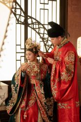 -雪中彩影婚纱摄影·微光艺术中心