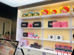 -泡泡玛特POPMART(合生汇店)