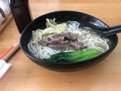 -三千粉牛肉米粉(来客茂店)