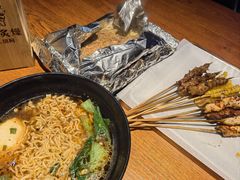 -京狮炙燥·精酿烧烤(首经贸店)